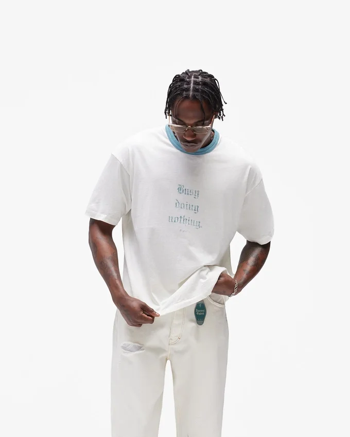 „Busy Doing Nothing“-T-Shirt „Busy Doing Nothing“-T-Shirt