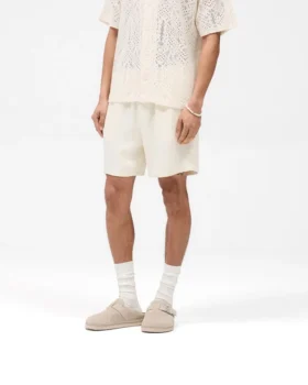 Shorts mit gestrickten Einsätzen