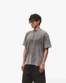 T-Shirt mit gesticktem Serif-Logo