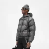 Transluzente Daunenjacke mit Kapuze Transluzente Daunenjacke mit Kapuze