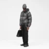 Transluzente Daunenjacke mit Kapuze Transluzente Daunenjacke mit Kapuze