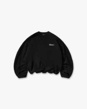 Zeilagiger Pullover mit Schriftzug