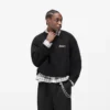 Zeilagiger Pullover mit Schriftzug
