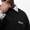 Zeilagiger Pullover mit Schriftzug